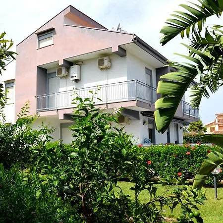 Rosa Holidays Villa