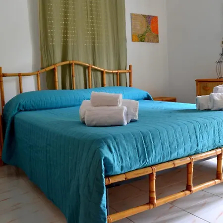 Rosa Holidays Villa Altavilla Milicia